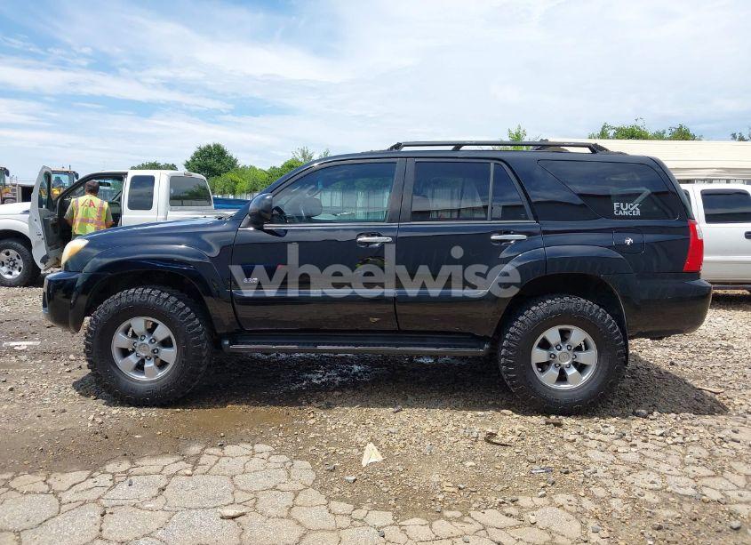 Photo 14 of 2007 Toyota 4runner SR5 V8 (VIN JTEZT14R478011362)
