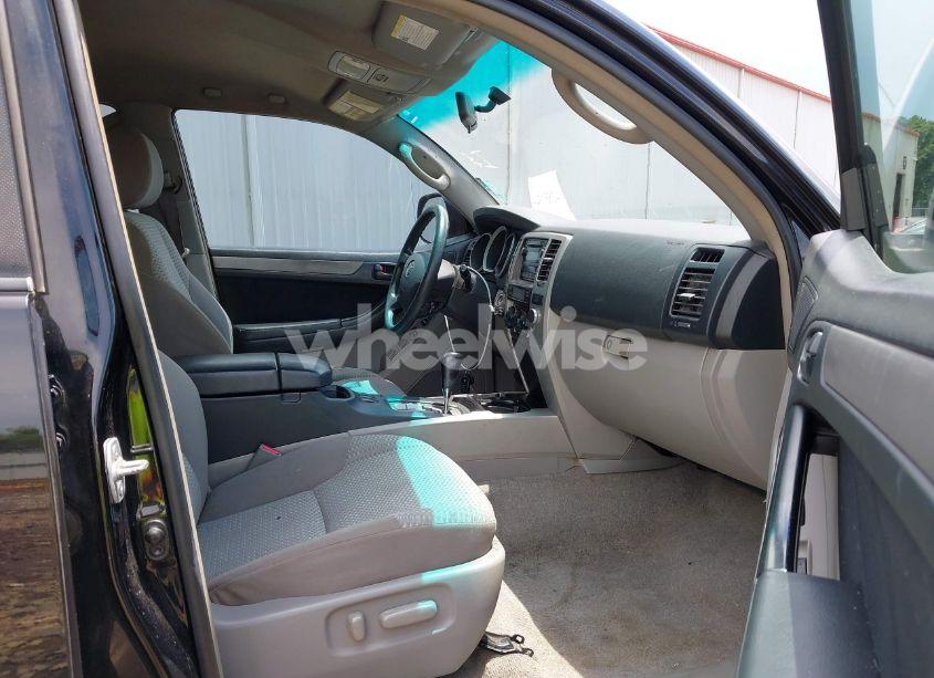 Photo 5 of 2007 Toyota 4runner SR5 V8 (VIN JTEZT14R478011362)