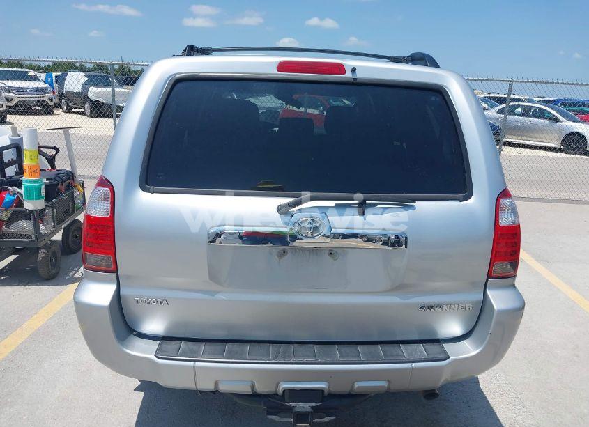 Photo 16 of 2006 Toyota 4runner SR5 V8 (VIN JTEZT14R860026573)