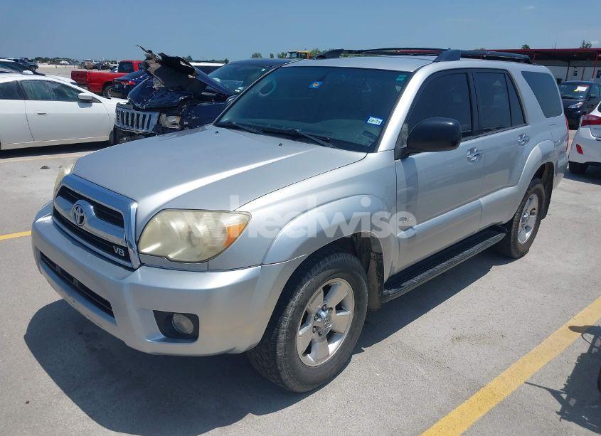Photo 2 of 2006 Toyota 4runner SR5 V8 (VIN JTEZT14R860026573)