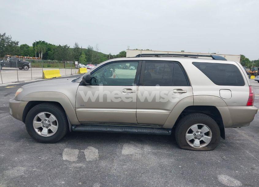 Photo 14 of 2005 Toyota 4runner SR5 V8 (VIN JTEZT14R950021347)