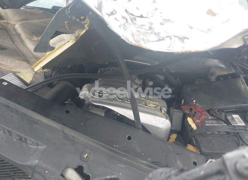 Photo 10 of 2004 Toyota 4runner LIMITED V8 (VIN JTEZT17R640015547)