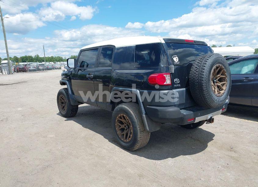 Photo 3 of 2008 Toyota Fj CRUISER (VIN JTEZU11F88K006628)