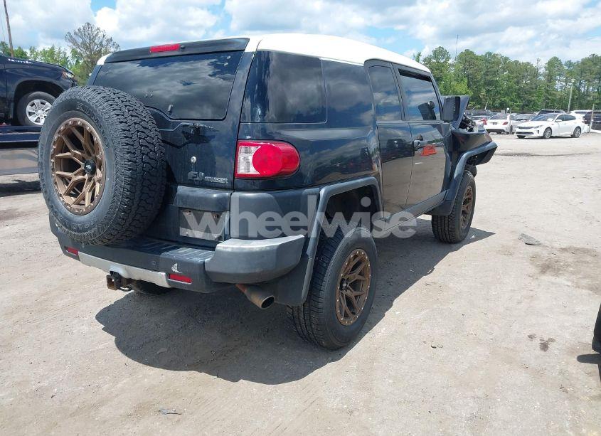 Photo 4 of 2008 Toyota Fj CRUISER (VIN JTEZU11F88K006628)