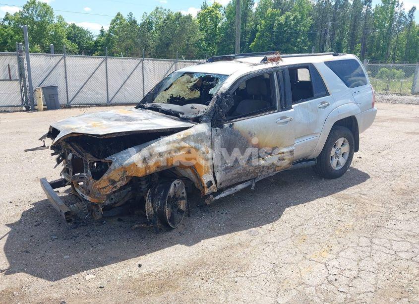 Photo 2 of 2004 Toyota 4runner SR5 V6 (VIN JTEZU14R040035813)