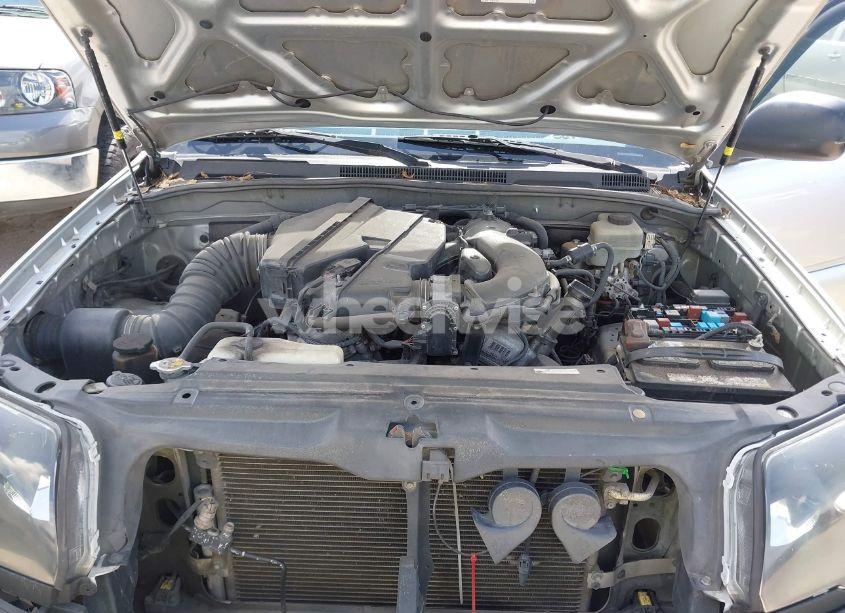 Photo 10 of 2006 Toyota 4runner SR5 V6 (VIN JTEZU14R160076759)