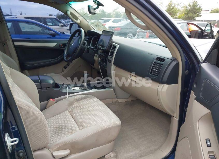 Photo 5 of 2006 Toyota 4runner SR5 V6 (VIN JTEZU14R160078205)