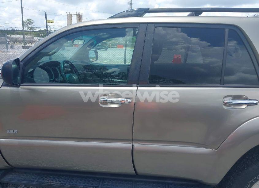 Photo 14 of 2006 Toyota 4runner SR5 V6 (VIN JTEZU14R368048088)