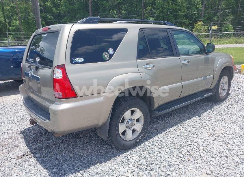 Photo 4 of 2006 Toyota 4runner SR5 V6 (VIN JTEZU14R368048088)