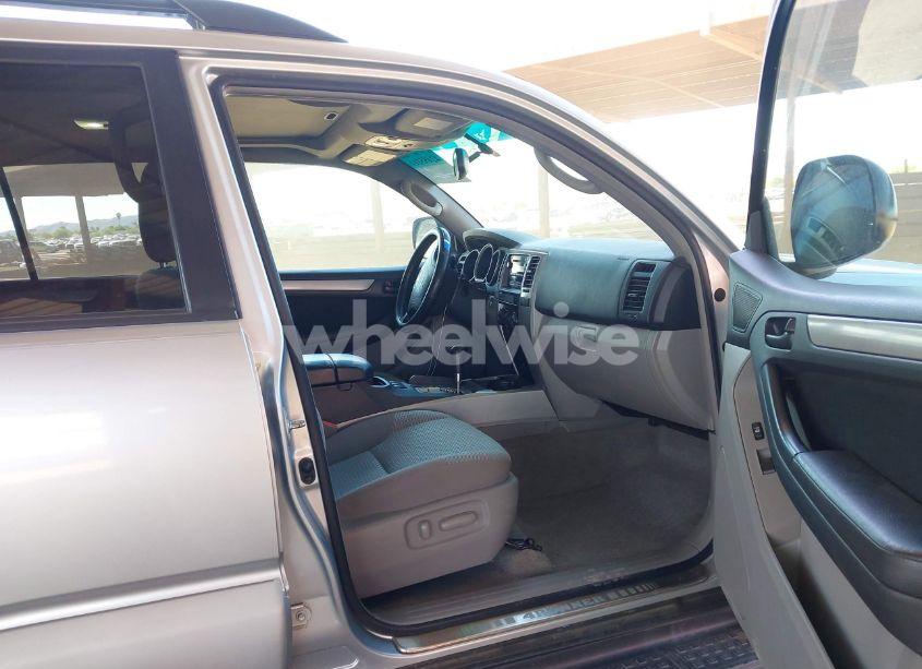 Photo 5 of 2006 Toyota 4runner SR5 V6 (VIN JTEZU14R368058684)