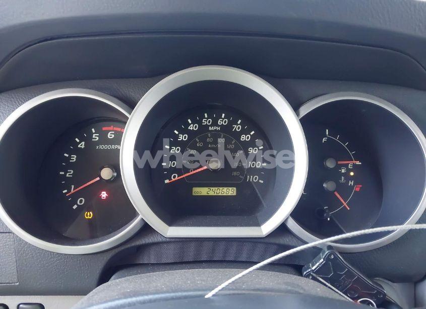 Photo 7 of 2006 Toyota 4runner SR5 V6 (VIN JTEZU14R368058684)