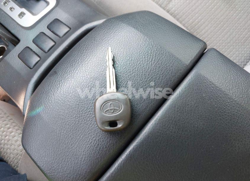 Photo 11 of 2005 Toyota 4runner SR5 V6 (VIN JTEZU14R450047481)