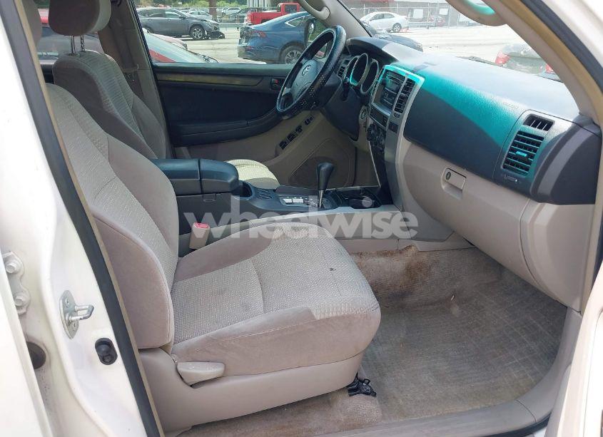 Photo 5 of 2005 Toyota 4runner SR5 V6 (VIN JTEZU14R450047481)