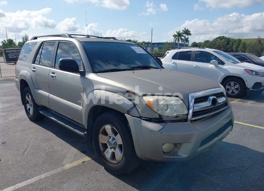 Photo 6 of 2006 Toyota 4runner SR5 V6 (VIN JTEZU14R460071166)