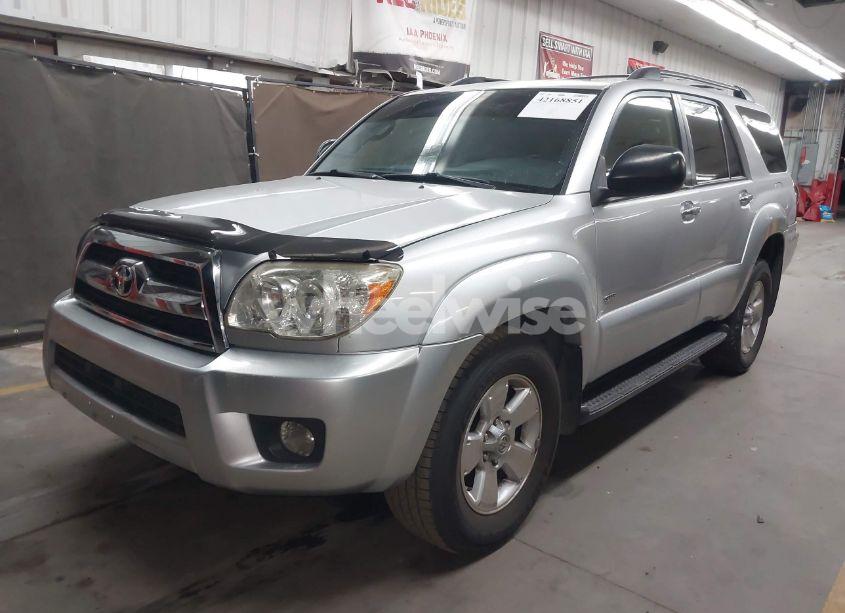Photo 2 of 2007 Toyota 4runner SR5 V6 (VIN JTEZU14R578081854)