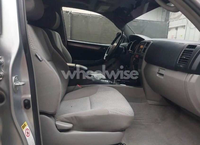 Photo 5 of 2007 Toyota 4runner SR5 V6 (VIN JTEZU14R578081854)