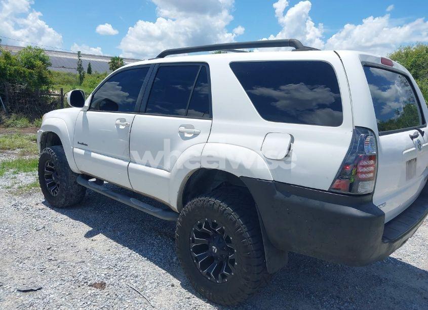 Photo 3 of 2006 Toyota 4runner SR5 SPORT V6 (VIN JTEZU14R668049218)