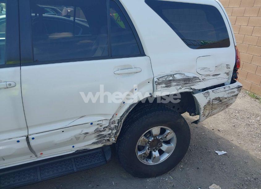 Photo 6 of 2005 Toyota 4runner SR5 V6 (VIN JTEZU14R758029512)