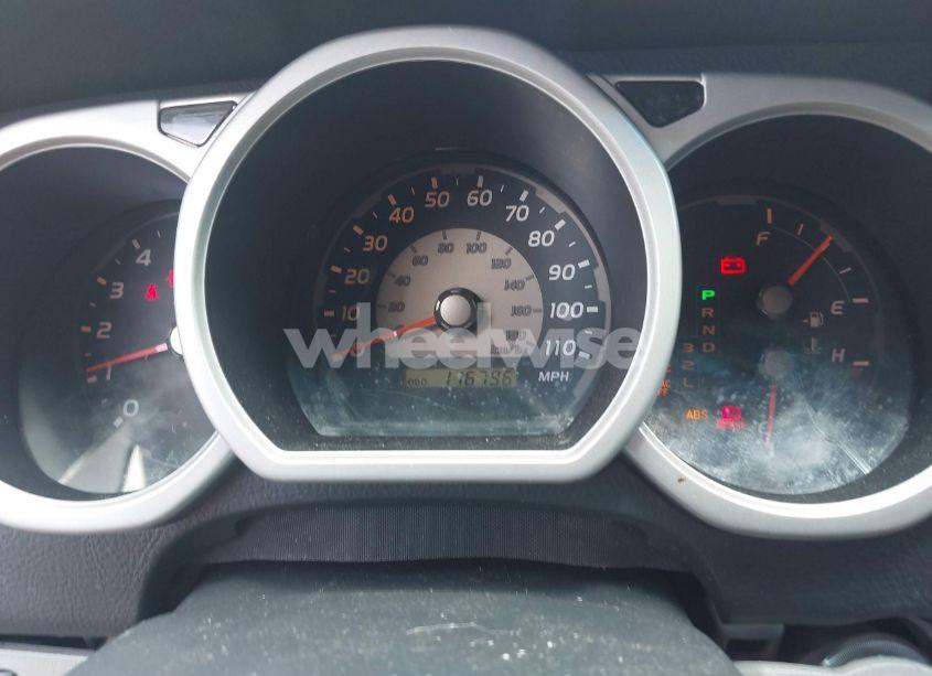 Photo 7 of 2004 Toyota 4runner SR5 SPORT V6 (VIN JTEZU14R848015200)