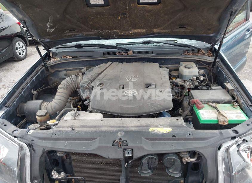 Photo 10 of 2004 Toyota 4runner SR5 V6 (VIN JTEZU14R940030125)
