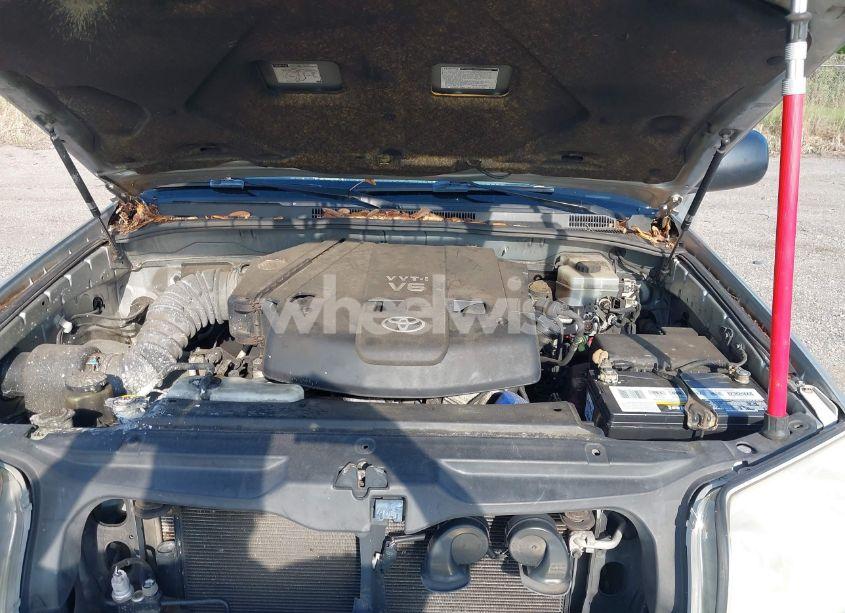 Photo 10 of 2004 Toyota 4runner SR5 V6 (VIN JTEZU14R948019353)