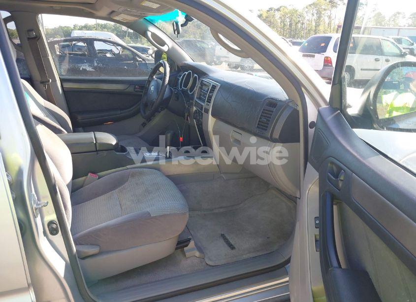 Photo 5 of 2004 Toyota 4runner SR5 V6 (VIN JTEZU14R948019353)