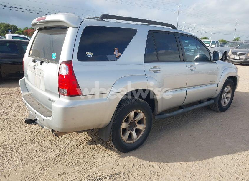 Photo 4 of 2007 Toyota 4runner SPORT V6 (VIN JTEZU14RX70093822)