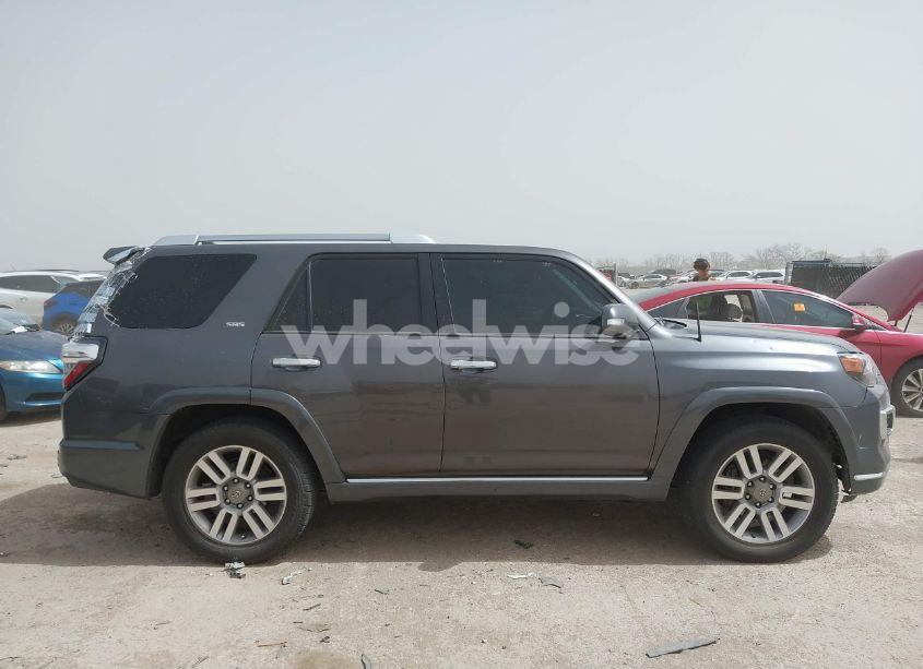 Photo 13 of 2011 Toyota 4runner SR5 V6 (VIN JTEZU5JR0B5023124)