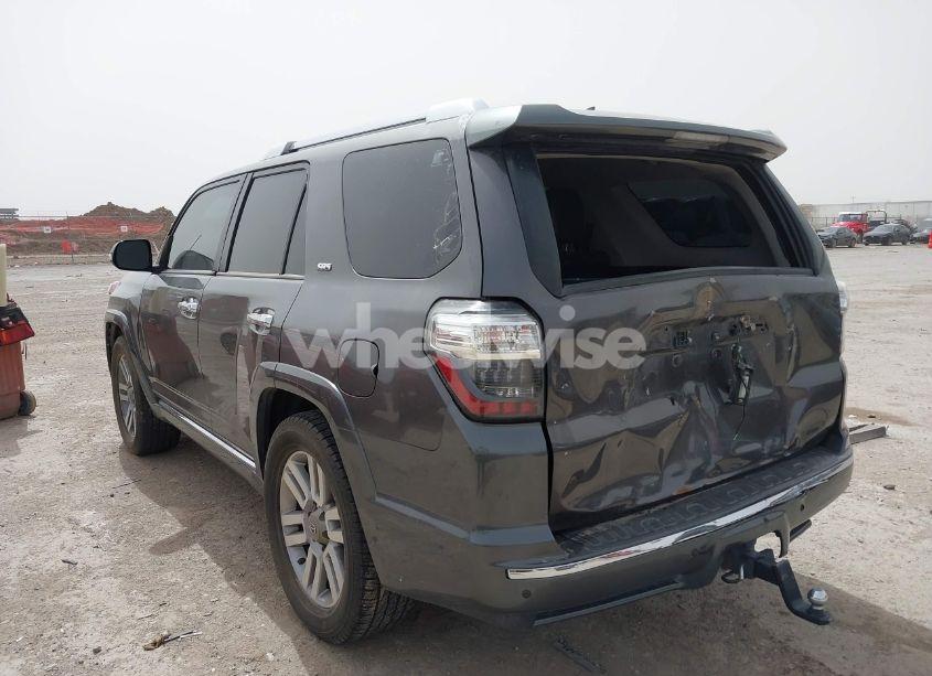 Photo 3 of 2011 Toyota 4runner SR5 V6 (VIN JTEZU5JR0B5023124)