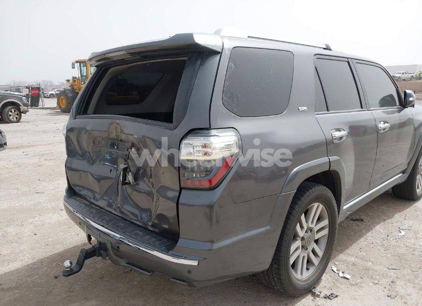 Photo 6 of 2011 Toyota 4runner SR5 V6 (VIN JTEZU5JR0B5023124)