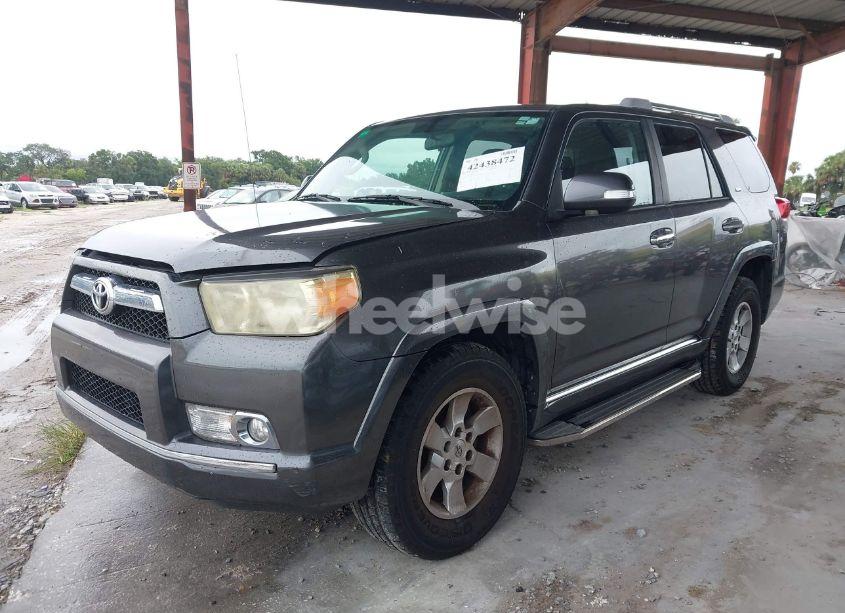 Photo 2 of 2012 Toyota 4runner SR5/LIMITED (VIN JTEZU5JR0C5034254)