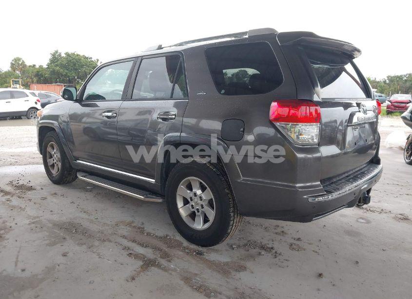 Photo 3 of 2012 Toyota 4runner SR5/LIMITED (VIN JTEZU5JR0C5034254)