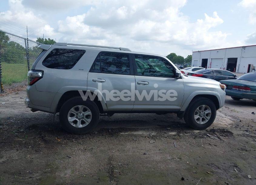 Photo 13 of 2015 Toyota 4runner SR5 (VIN JTEZU5JR0F5088061)