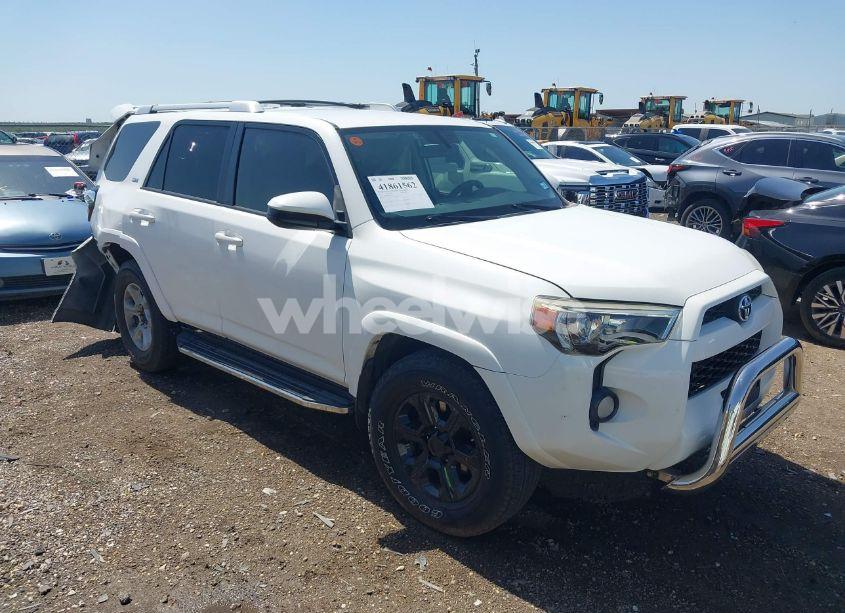 2016 Toyota 4runner SR5 (VIN JTEZU5JR0G5135784) main photo