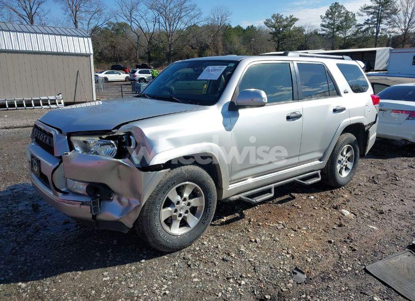 Photo 2 of 2012 Toyota 4runner SR5 (VIN JTEZU5JR1C5043044)