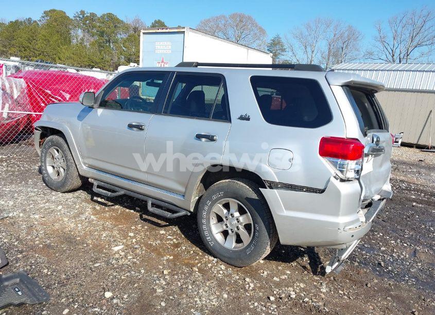 Photo 3 of 2012 Toyota 4runner SR5 (VIN JTEZU5JR1C5043044)
