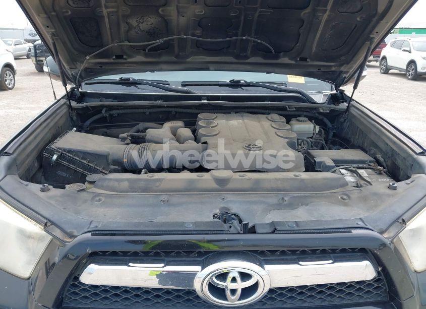 Photo 10 of 2012 Toyota 4runner SR5 (VIN JTEZU5JR1C5046056)
