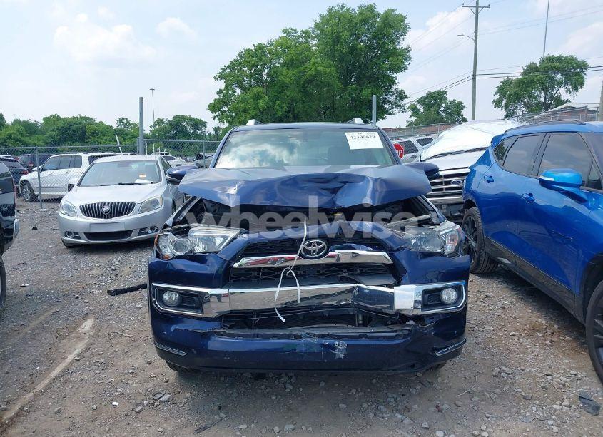 Photo 13 of 2018 Toyota 4runner LIMITED (VIN JTEZU5JR2J5174531)