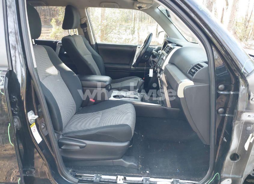 Photo 5 of 2016 Toyota 4runner SR5 (VIN JTEZU5JR3G5120695)