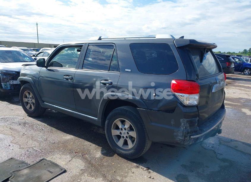 Photo 3 of 2012 Toyota 4runner SR5 (VIN JTEZU5JR4C5036525)