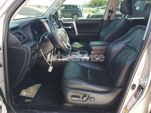 Photo 6 of 2017 TOYOTA 4RUNNER SR5 N/A (VIN JTEZU5JR4H5150337)