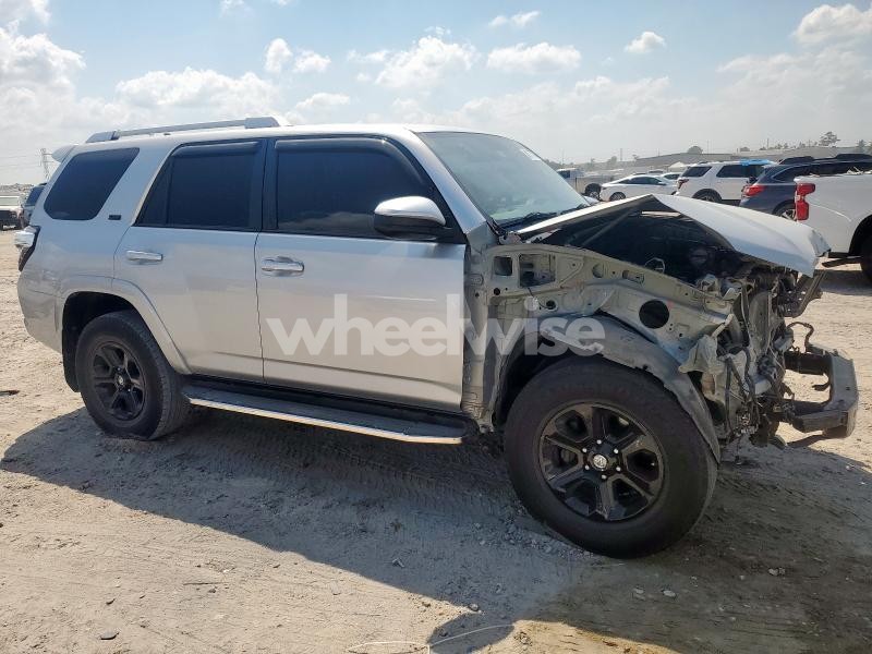 Photo 14 of 2017 TOYOTA 4RUNNER SR5 N/A (VIN JTEZU5JR4H5155585)