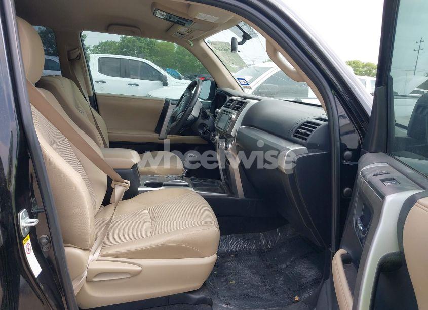 Photo 5 of 2015 Toyota 4runner SR5 (VIN JTEZU5JR5F5102245)