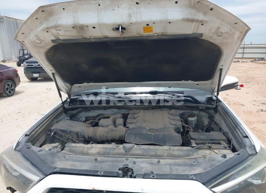 Photo 10 of 2016 Toyota 4runner SR5 PREMIUM (VIN JTEZU5JR5G5110136)