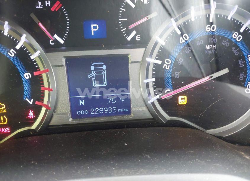 Photo 15 of 2016 Toyota 4runner SR5 PREMIUM (VIN JTEZU5JR5G5110136)