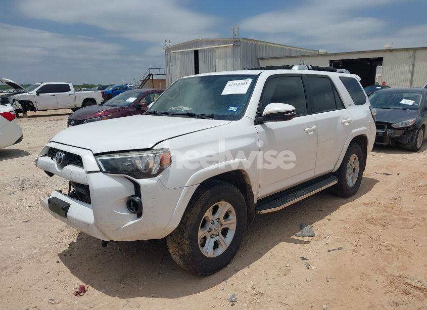 Photo 2 of 2016 Toyota 4runner SR5 PREMIUM (VIN JTEZU5JR5G5110136)
