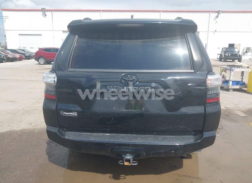 Photo 16 of 2018 Toyota 4runner SR5 (VIN JTEZU5JR5J5185104)