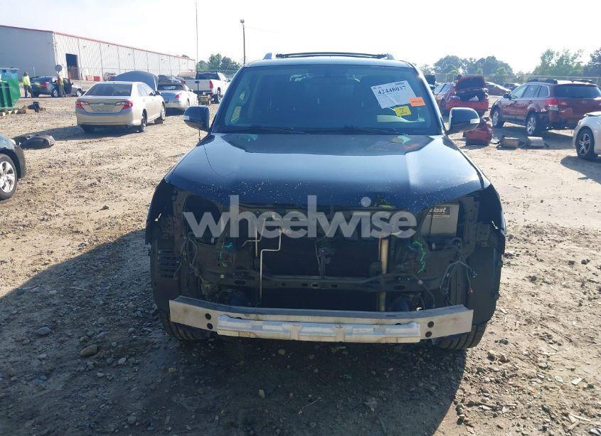 Photo 6 of 2011 Toyota 4runner SR5 V6 (VIN JTEZU5JR7B5026683)