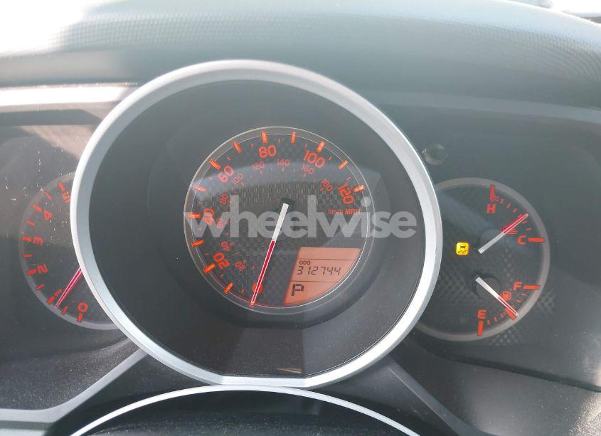 Photo 7 of 2011 Toyota 4runner SR5 V6 (VIN JTEZU5JR7B5026683)