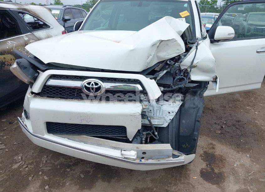 Photo 6 of 2013 Toyota 4runner SR5 (VIN JTEZU5JR7D5062828)